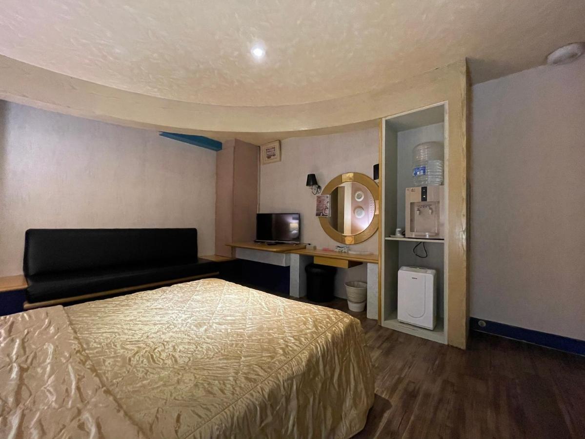 溫情自助旅店 Hotel Taoyuan Exterior photo